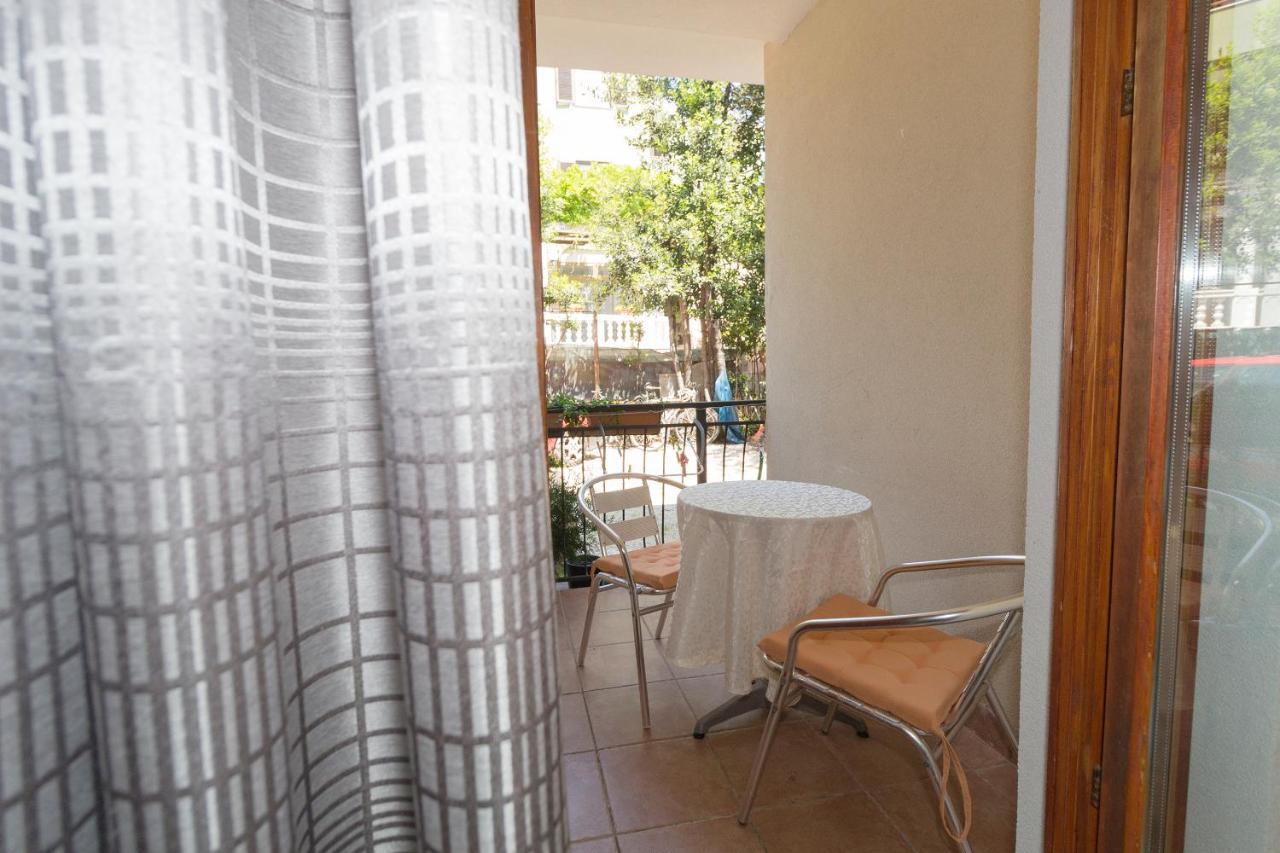 مبيت وإفطار ميدولين Bed & Breakfast Palma المظهر الخارجي الصورة