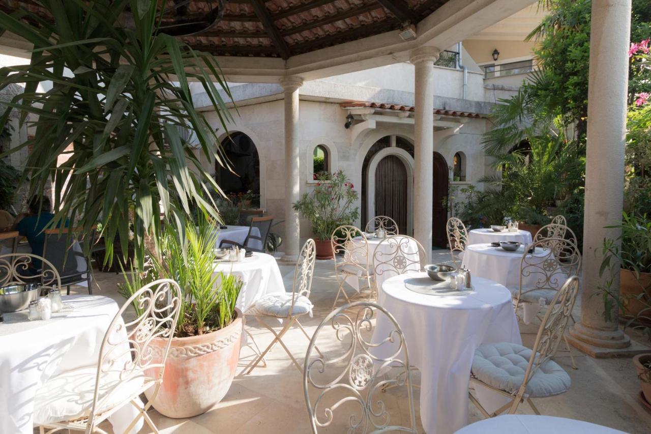 مبيت وإفطار ميدولين Bed & Breakfast Palma المظهر الخارجي الصورة