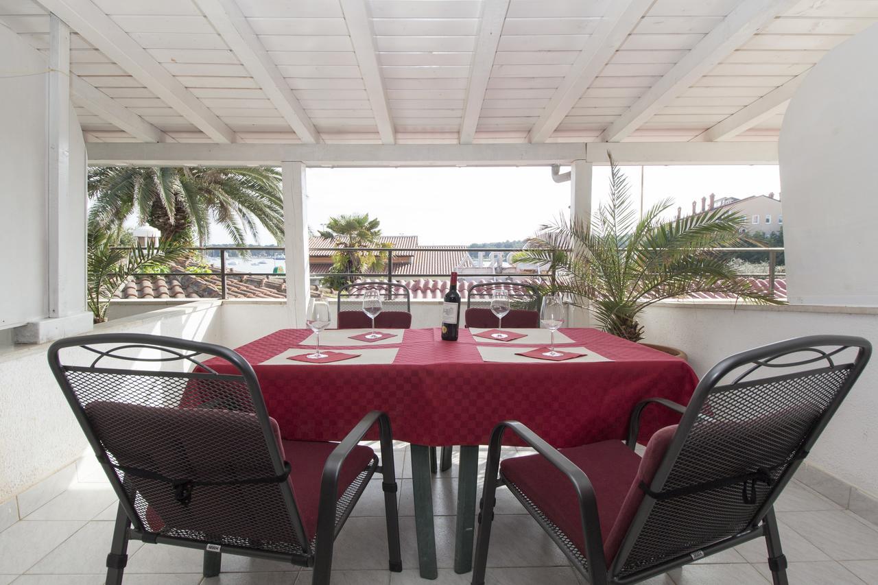 مبيت وإفطار ميدولين Bed & Breakfast Palma المظهر الخارجي الصورة