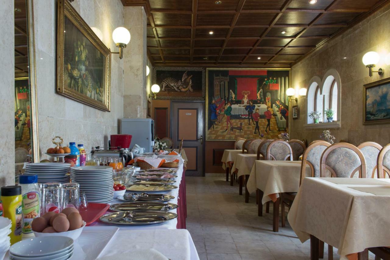 مبيت وإفطار ميدولين Bed & Breakfast Palma المظهر الخارجي الصورة